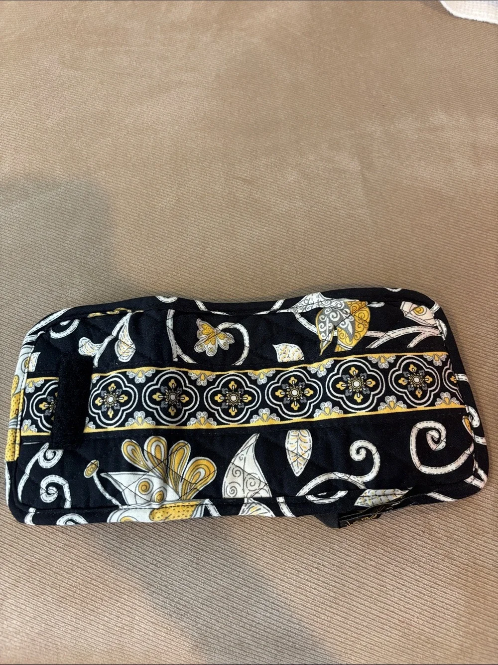 Vera Bradley Black White Yellow Floral Quilted Wallet - Picture 4 of 4